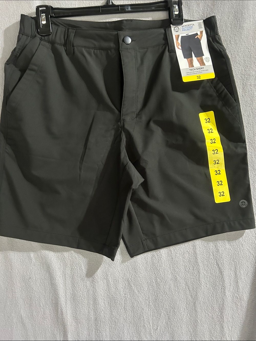 NEW Mondetta Men's Tech Shorts Black - 32